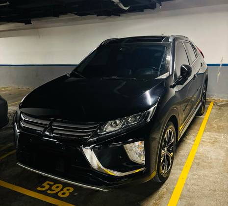 MITSUBISHI ECLIPSE CROSS 1.5 MIVEC TURBO GASOLINA HPE-S S-AWC CVT MITSUBISHI ECLIPSE CROSS 1.5 MIVEC TURBO GASOLINA HPE-S S-AWC CVT